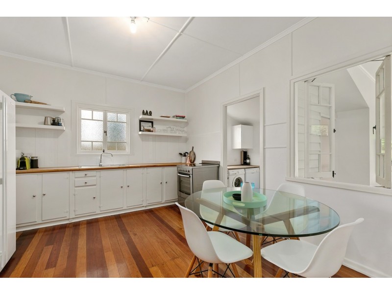 96 Ellington Street, Tarragindi QLD 4121