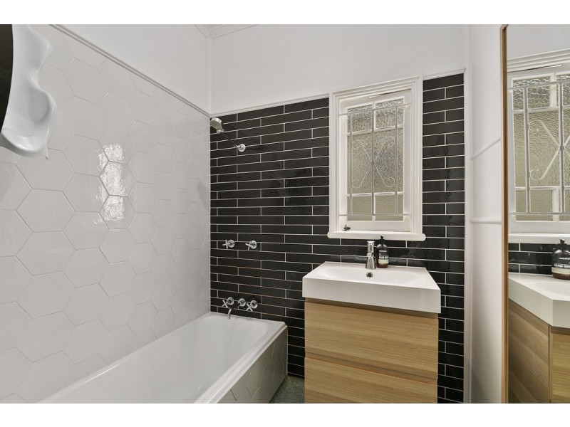 96 Ellington Street, Tarragindi QLD 4121