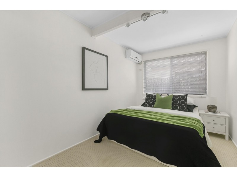 9B Wilton Terrace, Yeronga QLD 4104