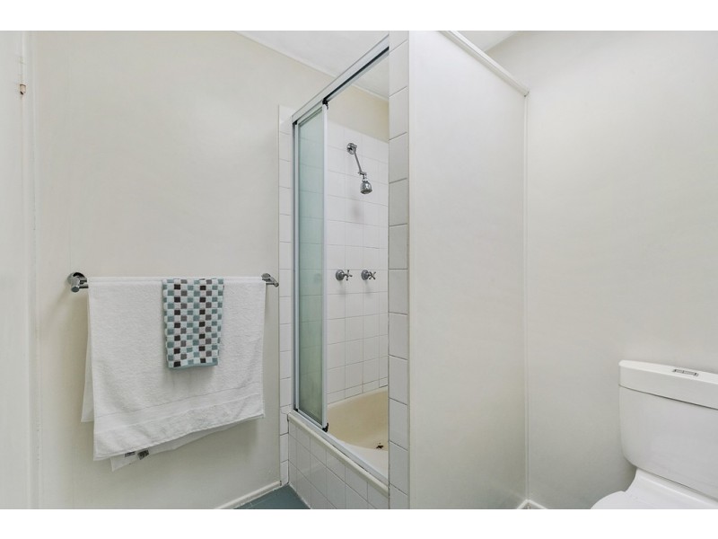 9B Wilton Terrace, Yeronga QLD 4104