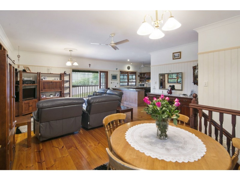 64 Hamlet Street, Annerley QLD 4103