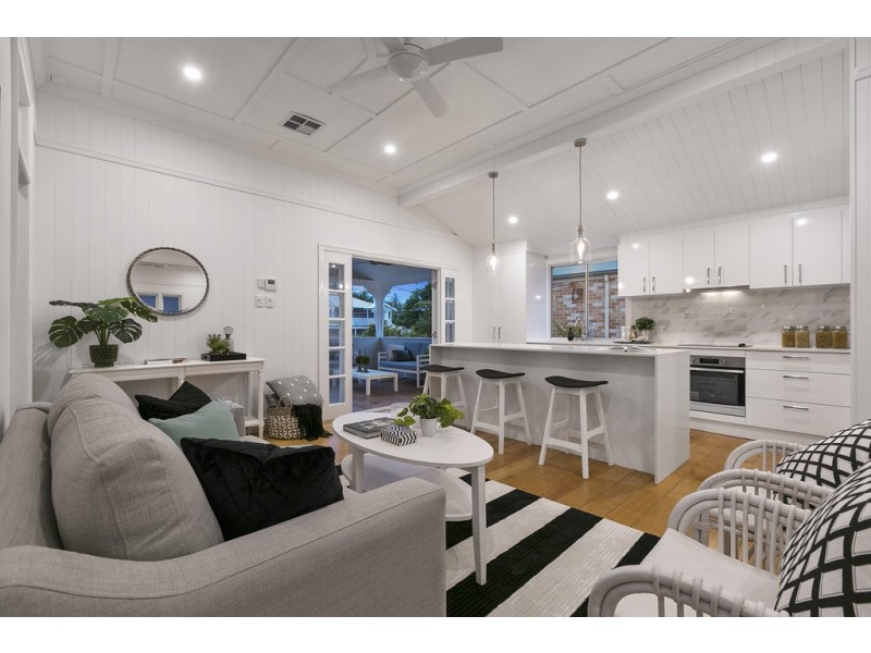 7 Albert Street, Annerley QLD 4103