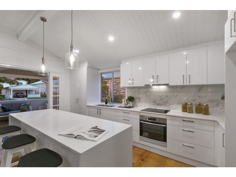 7 Albert Street, Annerley QLD 4103