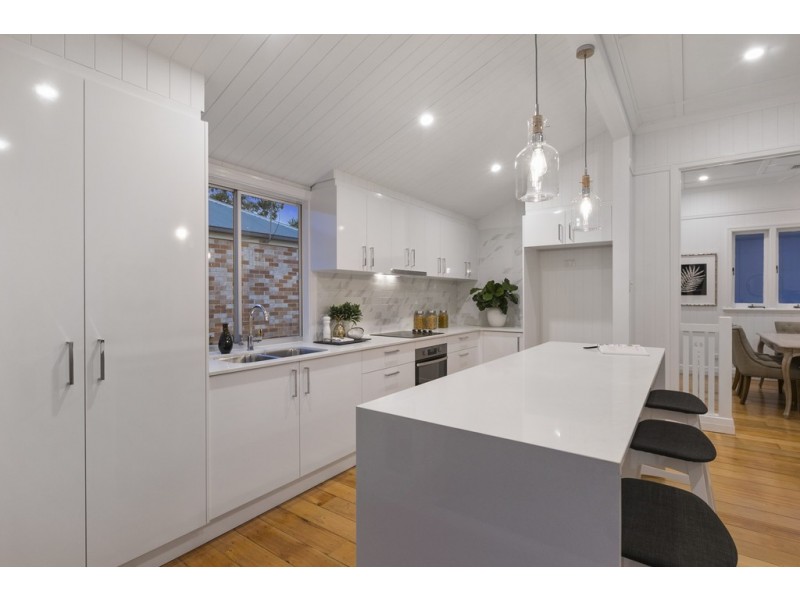 7 Albert Street, Annerley QLD 4103