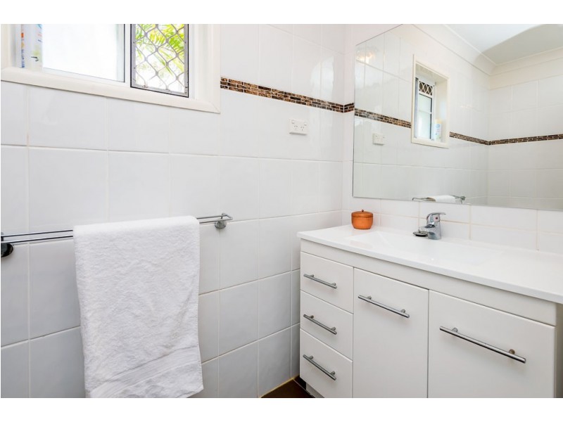 62 Coolong Street, Mount Gravatt East QLD 4122