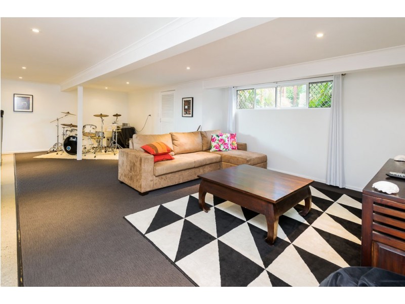 65 Hawkwood Street, Mount Gravatt East QLD 4122