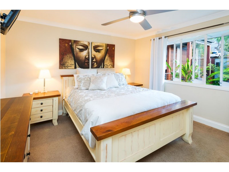 65 Hawkwood Street, Mount Gravatt East QLD 4122