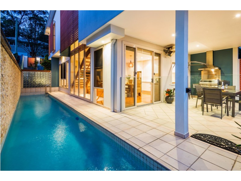 36 Hockings Street, Holland Park West QLD 4121