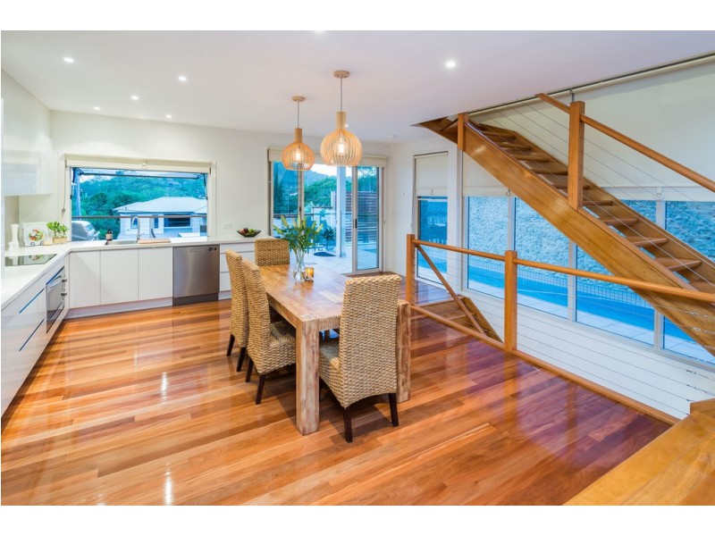 36 Hockings Street, Holland Park West QLD 4121