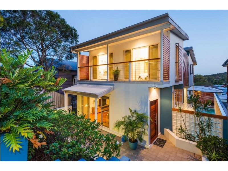 36 Hockings Street, Holland Park West QLD 4121