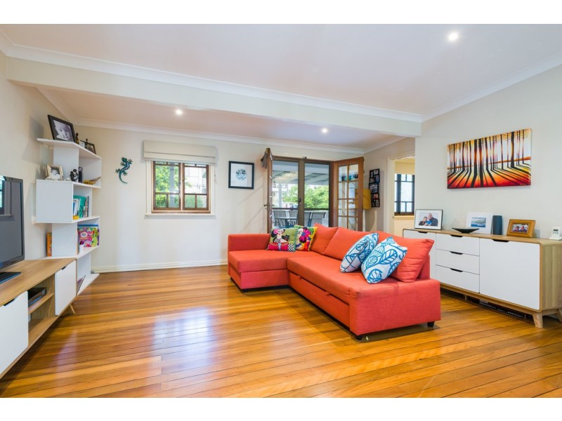 37 Invermore Street, Mount Gravatt East QLD 4122