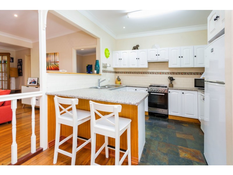 37 Invermore Street, Mount Gravatt East QLD 4122