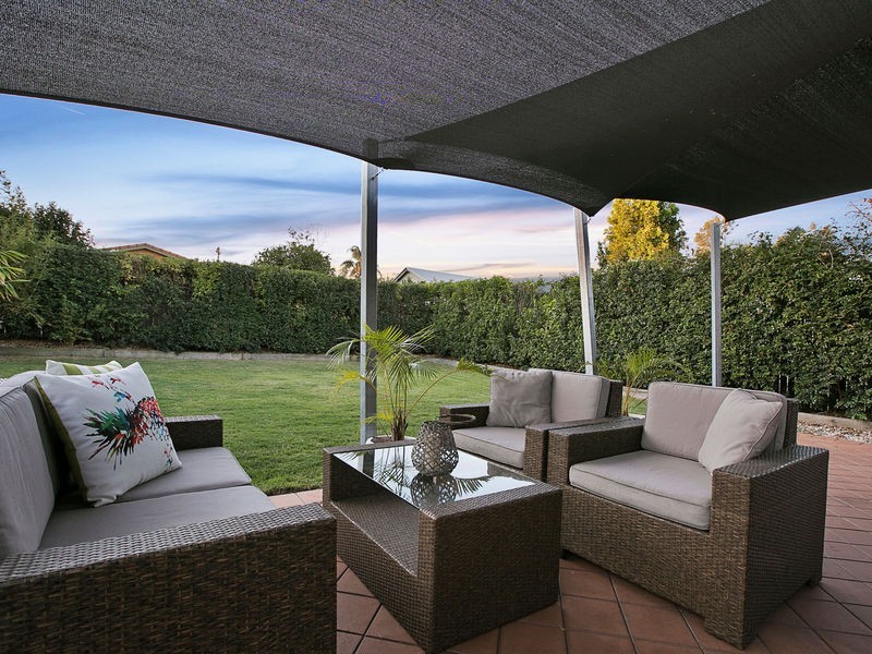 45 Lancelot Street, Tennyson QLD 4105