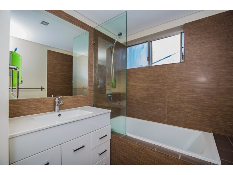 1/32 Hawtree Street, Moorooka QLD 4105