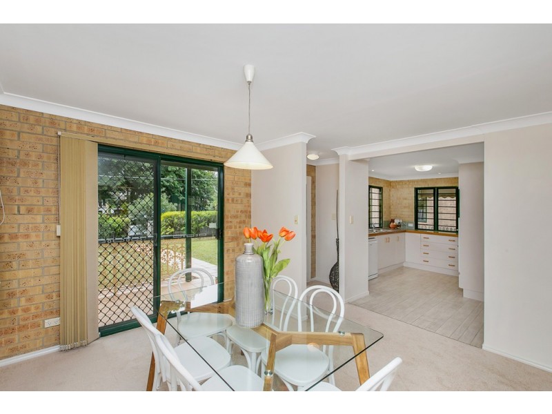 31 Brassey Street, Fairfield QLD 4103