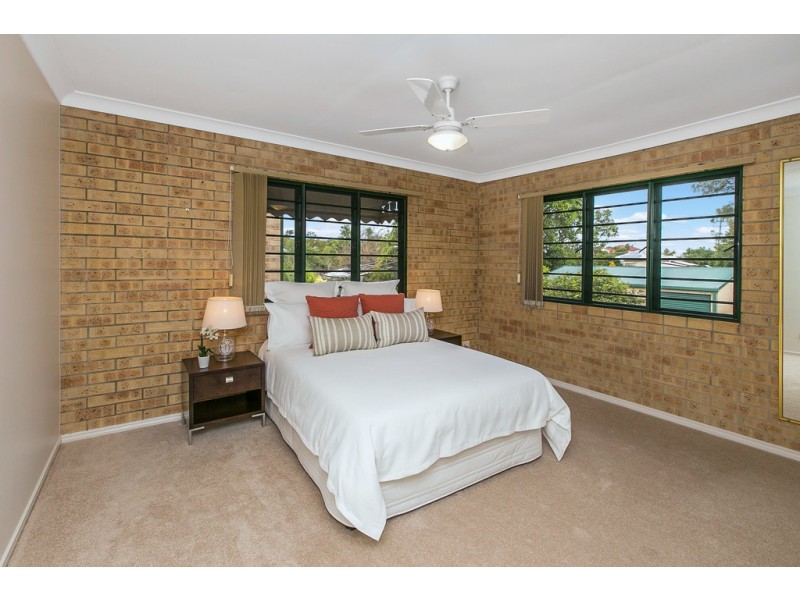 31 Brassey Street, Fairfield QLD 4103