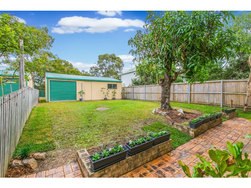 31 Brassey Street, Fairfield QLD 4103