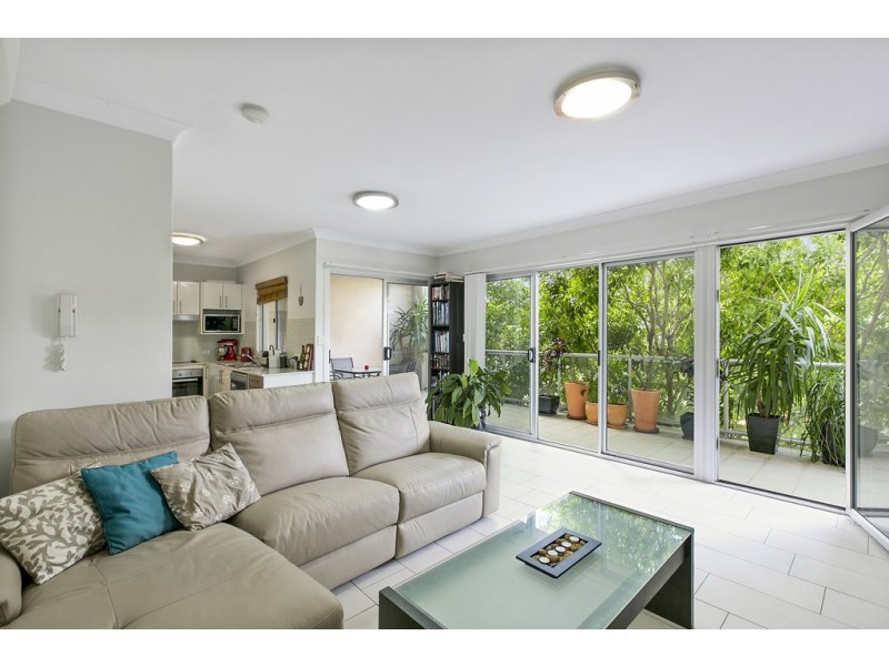 4/102 Melton Road, Nundah QLD 4012