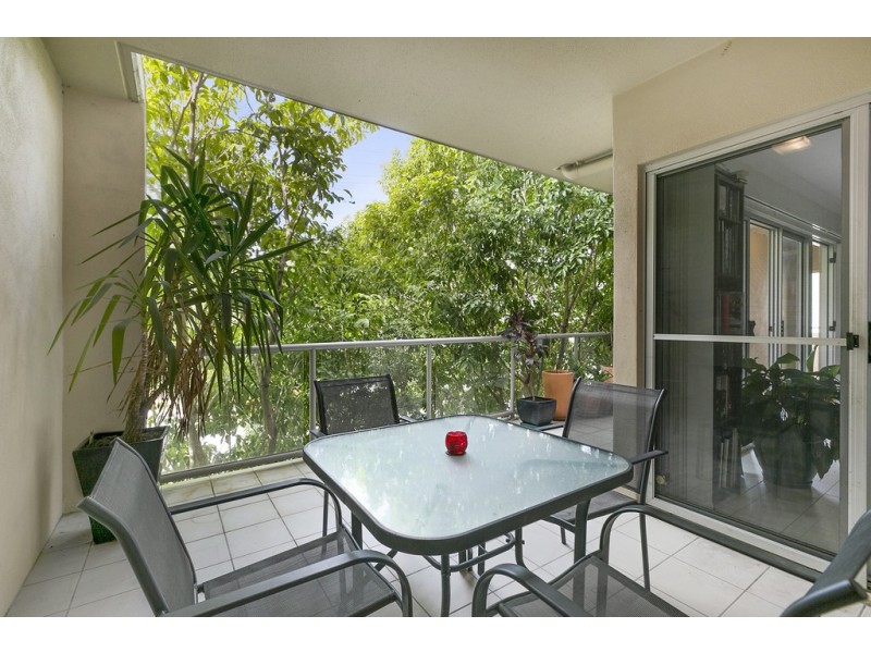 4/102 Melton Road, Nundah QLD 4012