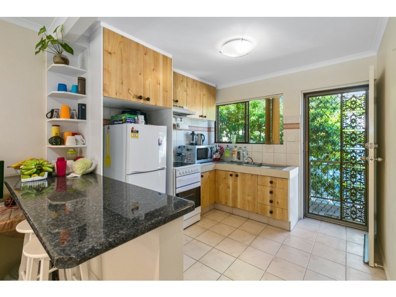 2/78 Chaucer Street, Moorooka QLD 4105