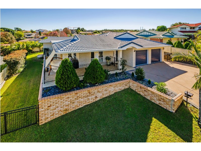 4 Vermeer Close, Mackenzie QLD 4156