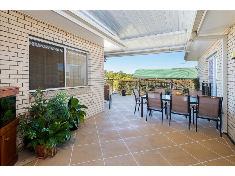 4 Vermeer Close, Mackenzie QLD 4156