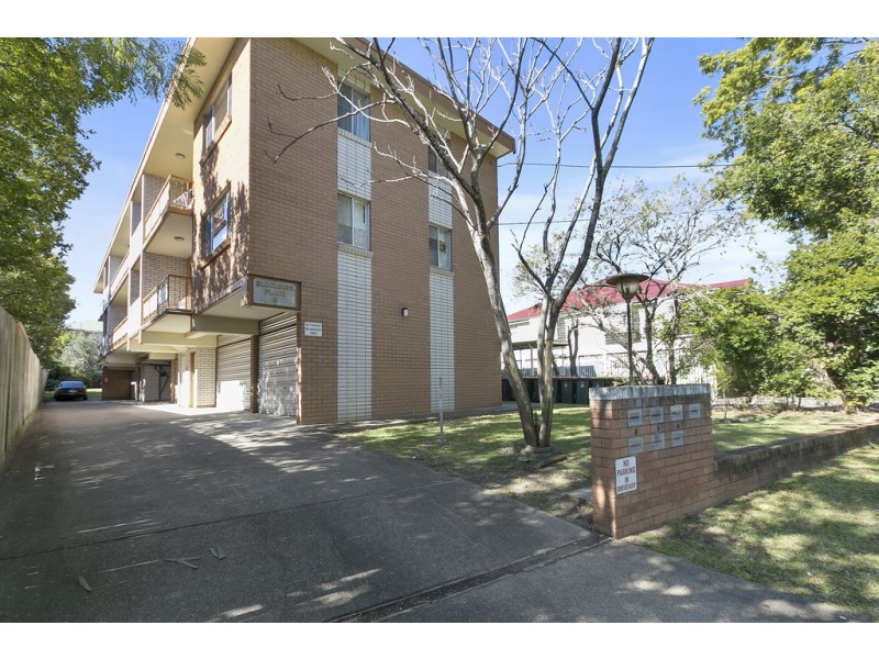 2/8 Blackburn Street, Moorooka QLD 4105