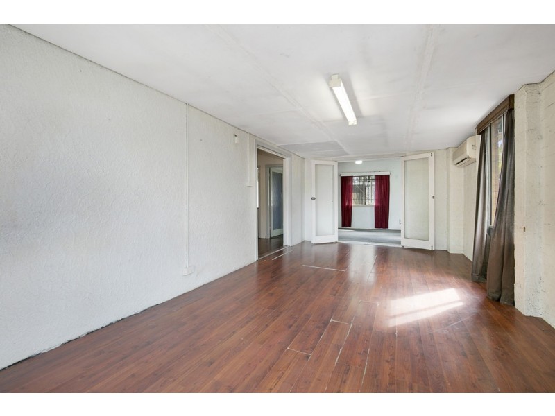 9 Celtic Street, Coopers Plains QLD 4108