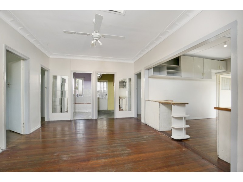 9 Celtic Street, Coopers Plains QLD 4108