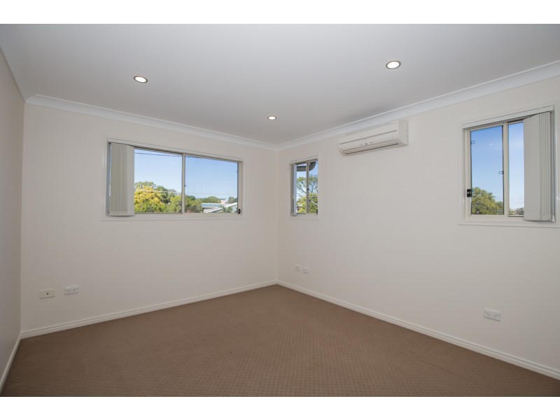 2/52 Helles Street, Moorooka QLD 4105