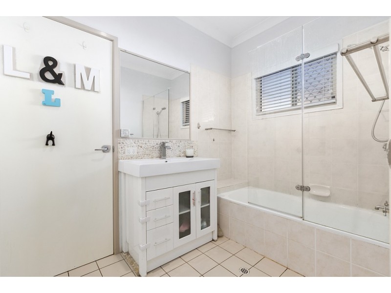 7 Owen Stanley Place, Darra QLD 4076