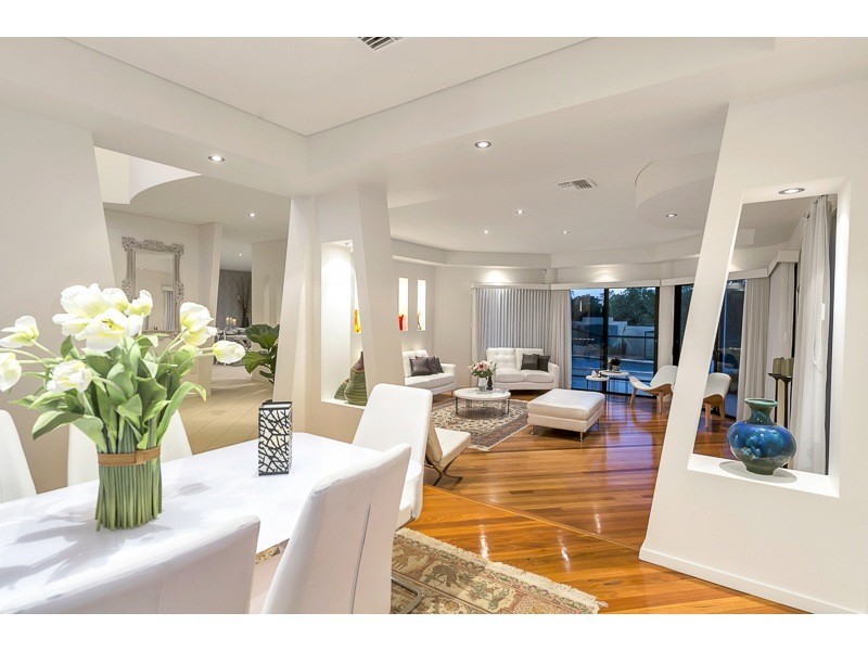 210 Brimblecombe Circuit, Pullenvale QLD 4069