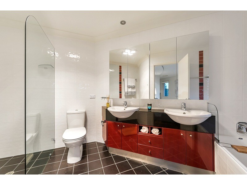 210 Brimblecombe Circuit, Pullenvale QLD 4069