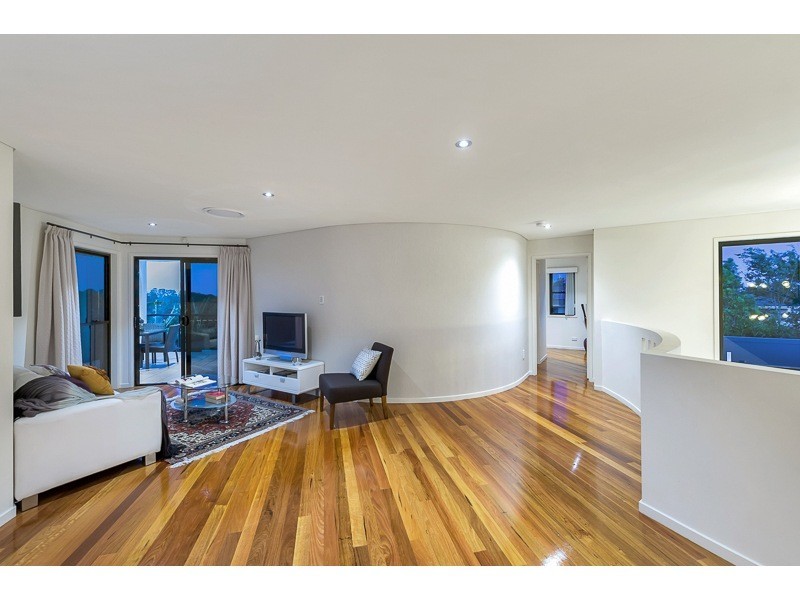 210 Brimblecombe Circuit, Pullenvale QLD 4069