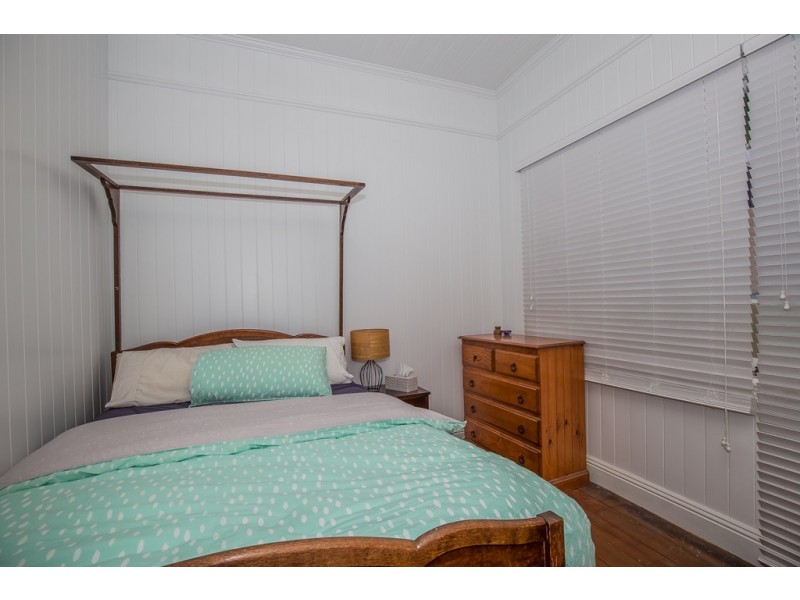 36 Fairfield Road, Fairfield QLD 4103