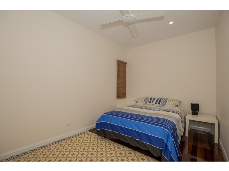 83 Fegen Drive, Moorooka QLD 4105