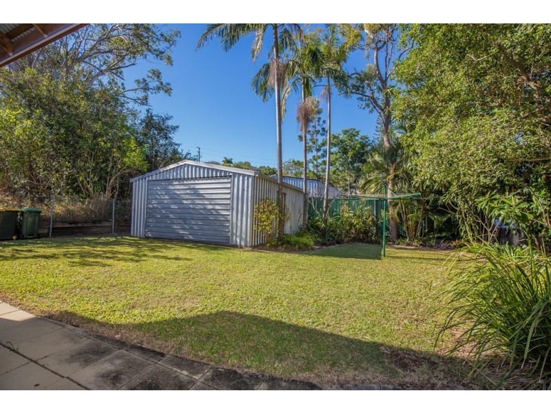 83 Fegen Drive, Moorooka QLD 4105