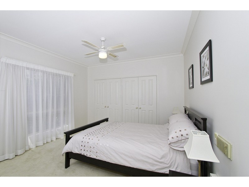 53 Castle Hill Drive South, Gaven QLD 4211