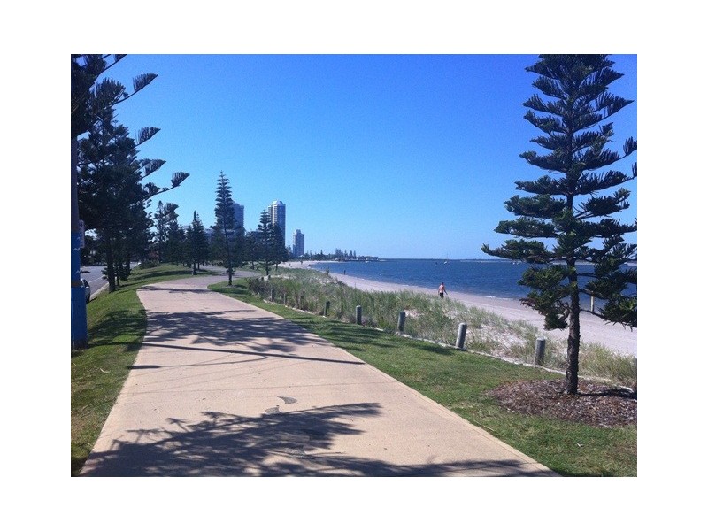 11/31 Loder St, Biggera Waters QLD 4216