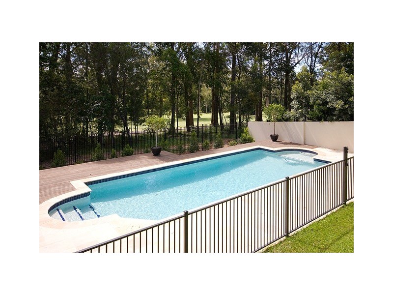 21 Corvus Way, Robina QLD 4226