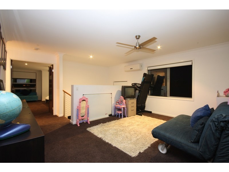 13 Aquarius Street, Reedy Creek QLD 4227