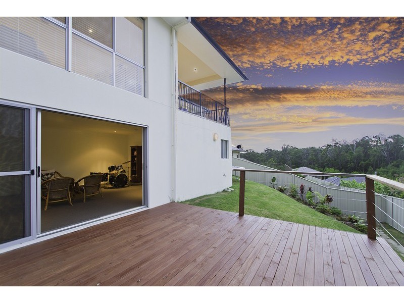 24 Snowwood Street, Reedy Creek QLD 4227