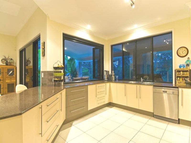 7 Lacerta Avenue, Robina QLD 4226