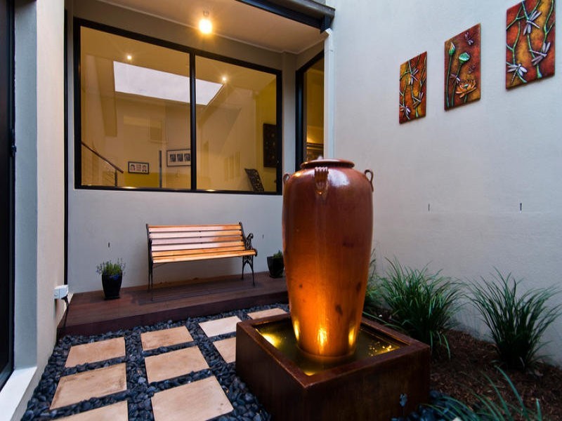 7 Lacerta Avenue, Robina QLD 4226