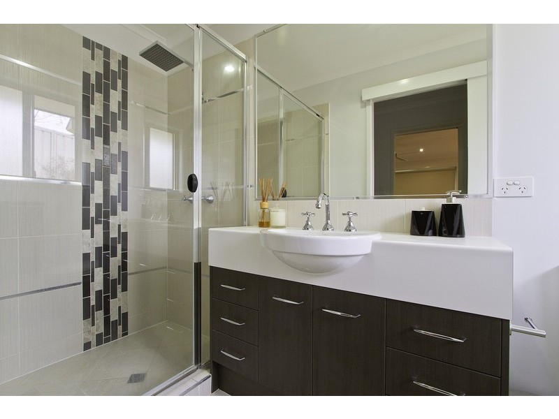 13 Rustyplum Court, Reedy Creek QLD 4227