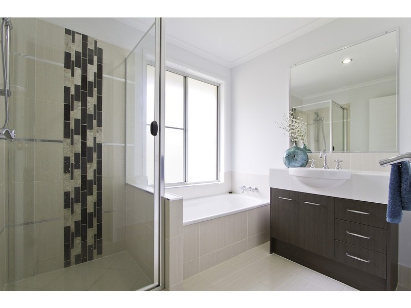 13 Rustyplum Court, Reedy Creek QLD 4227