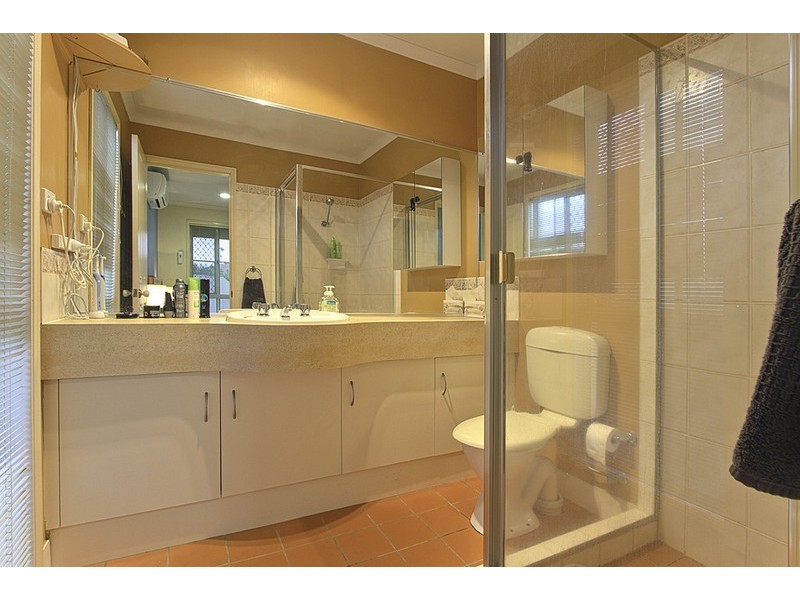 13 Sittella Crescent, Burleigh Waters QLD 4220