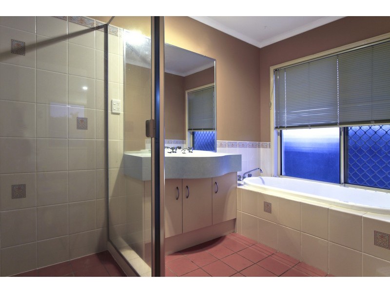 13 Sittella Crescent, Burleigh Waters QLD 4220