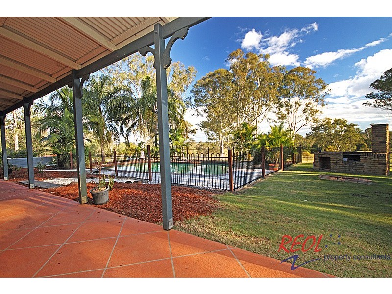 26  Crest Road, Jimboomba QLD 4280