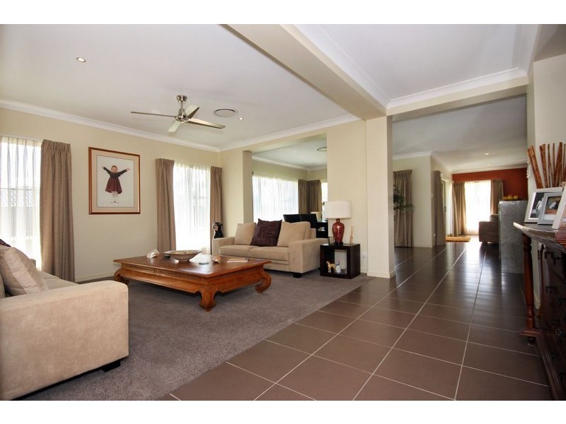 22 Tolga Road, Mudgeeraba QLD 4213